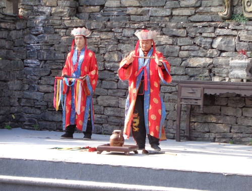 三峽人家表演-上刀山